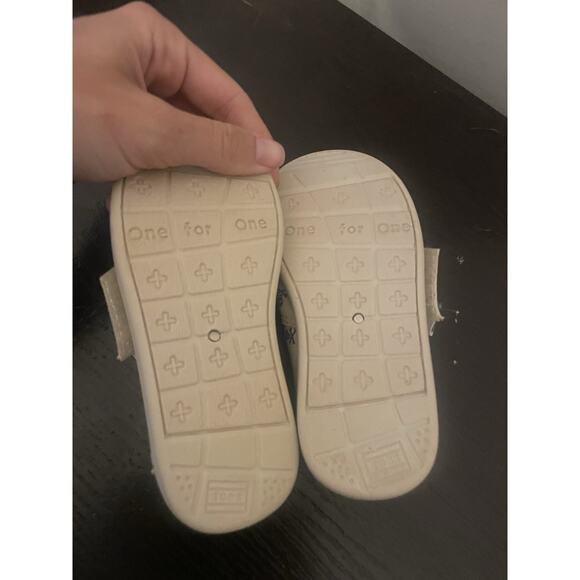 Toms Classics Natural Roque‎ Tiny Toddler Slip On Casual Canvas Flat Shoes 7.5 - Picture 6 of 7